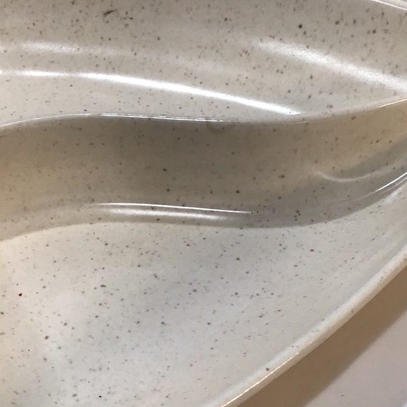 Mid Century Modern divided triangle bowl USA - Picture 3 of 6